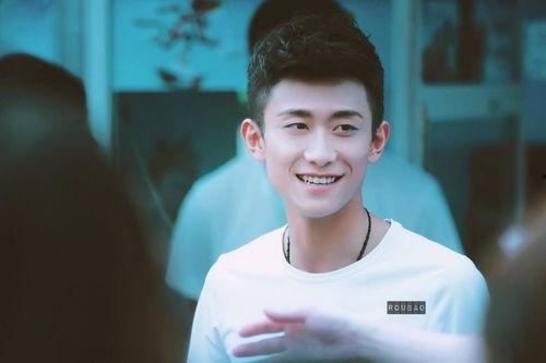 圈内人爆料张一山,圈内人爆料揭秘幕后故事  第1张